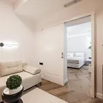 De Pusterla Luxury Πανσιόν 4*