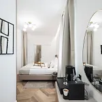 De Pusterla Luxury Πανσιόν Ζαντάρ