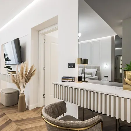 De Pusterla Luxury Πανσιόν Ζαντάρ