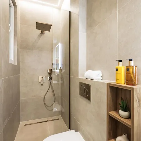 게스트하우스 De Pusterla Luxury 4*