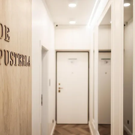 게스트하우스 De Pusterla Luxury