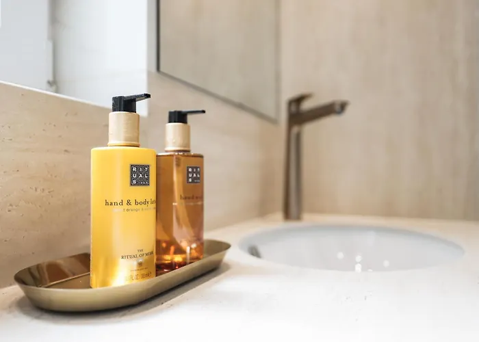 De Pusterla Luxury Guest house 4*