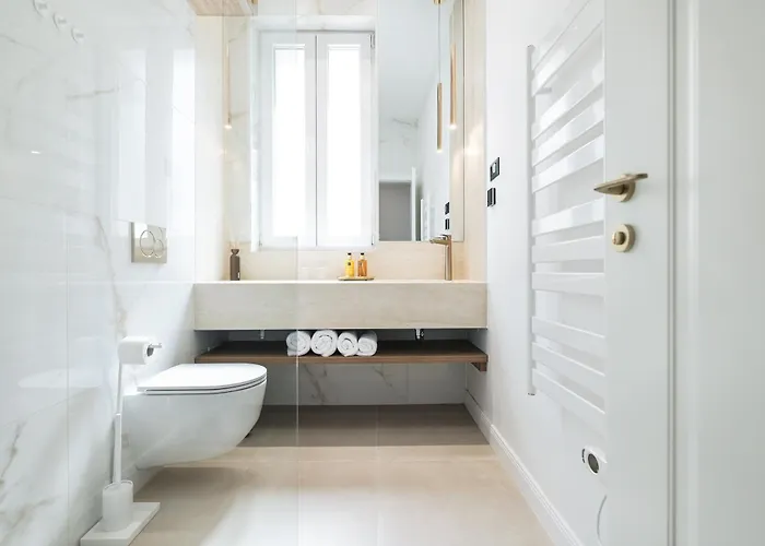 De Pusterla Luxury Guest house 4*